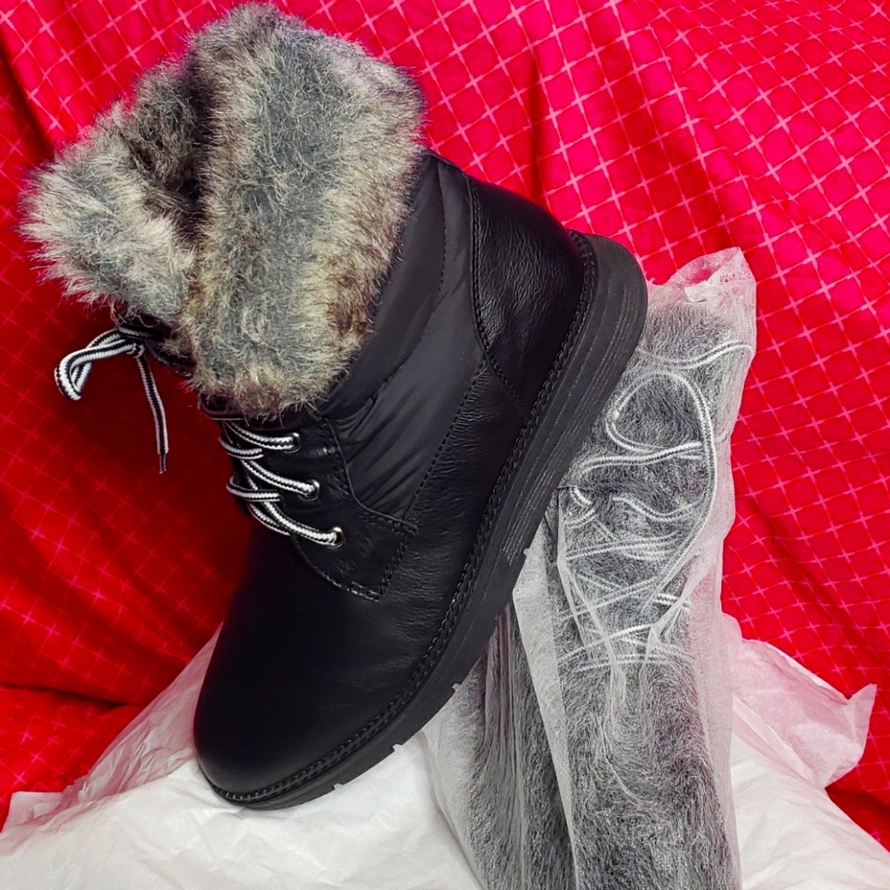 Snow Boots